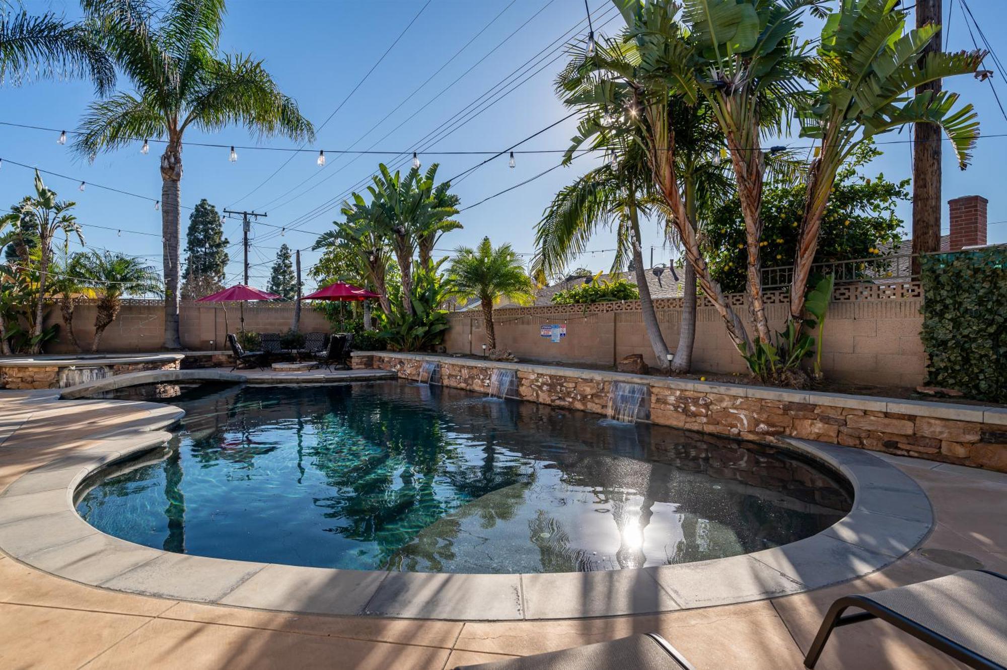Amazing Modern Pool House Near Disneyland Anaheim Bagian luar foto